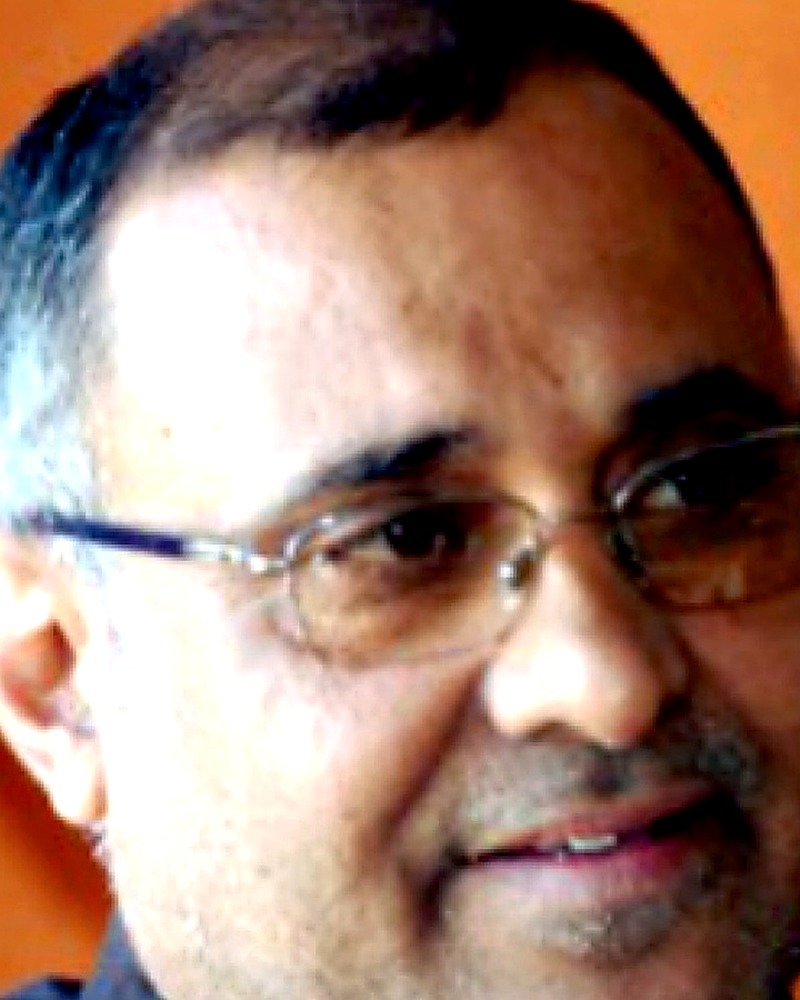 Dr. Avinash Rai Khanna